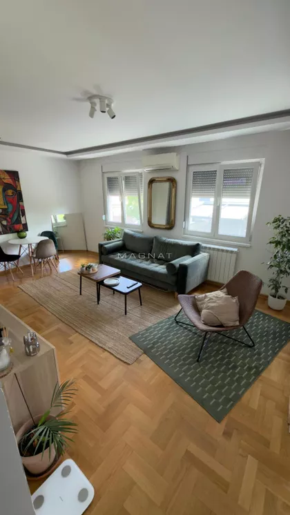 Lazara Kujundžića | 4zida.rs
