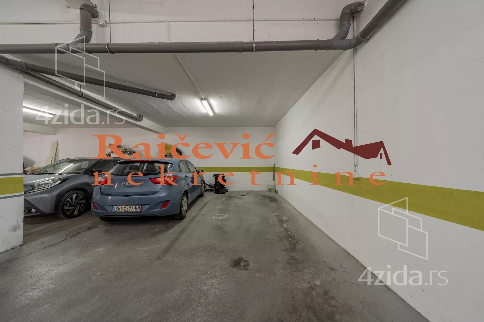 Troiposoban stan | 4zida