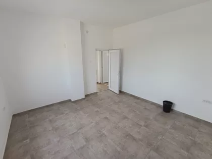 Jelenča | 4zida.rs