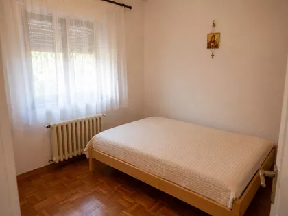 Radnih Akcija 40b | 4zida.rs