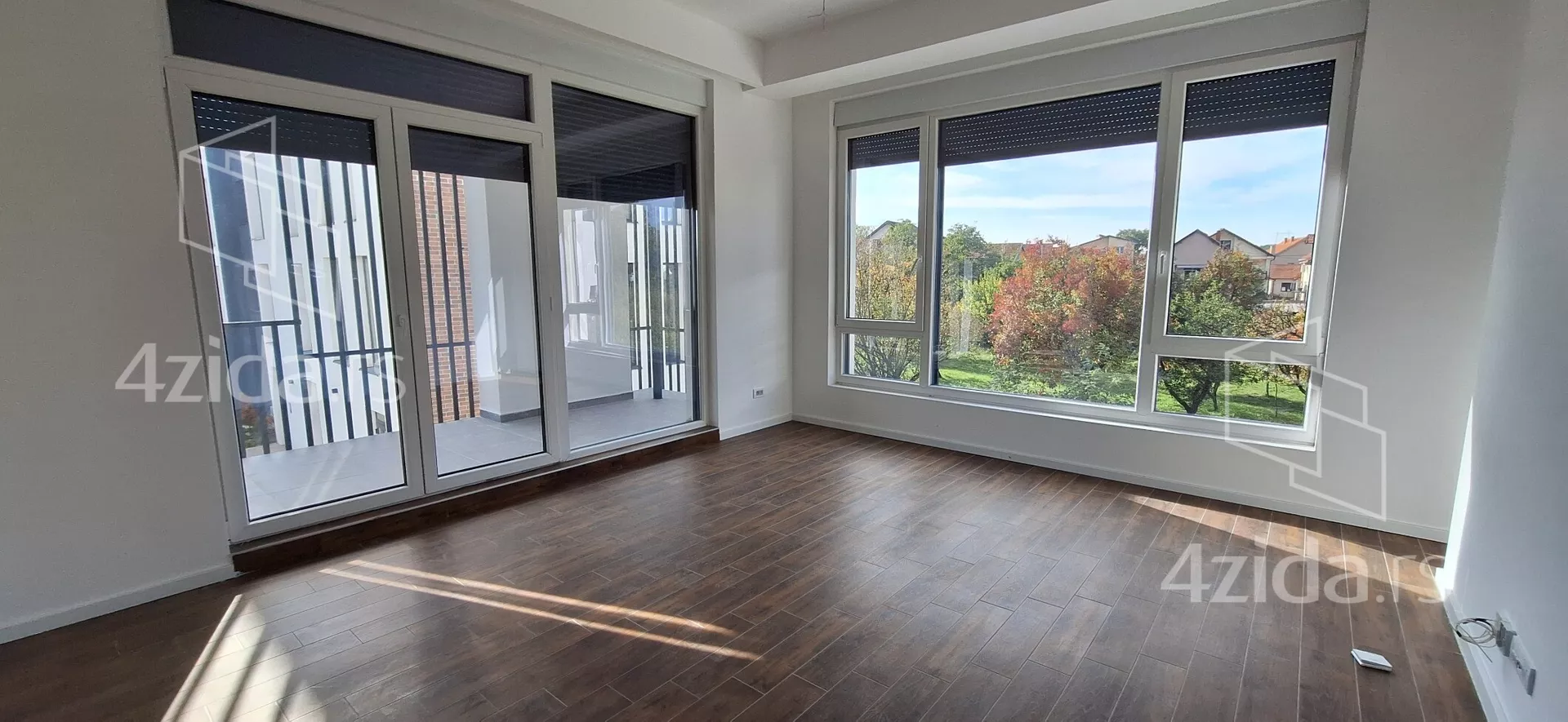 Petosoban stan | 4zida