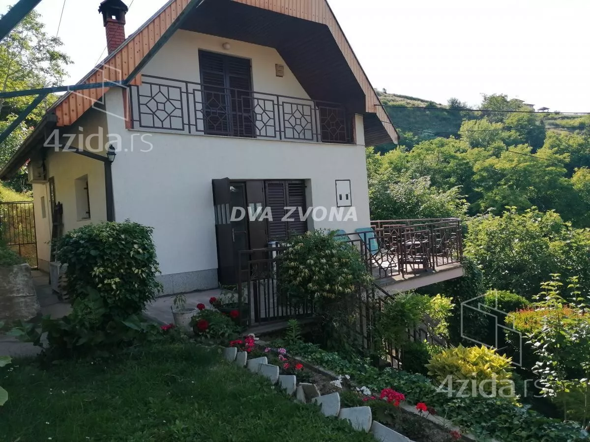 Kuća | 4zida