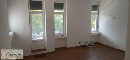 Miće Orlovića | 4zida.rs