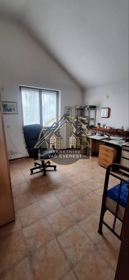 Dobanovci | 4zida.rs