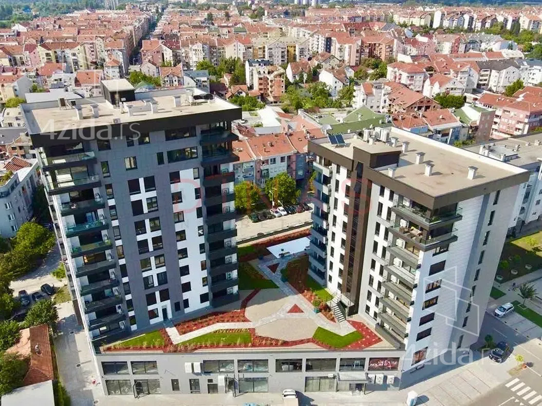 Četvorosoban stan | 4zida