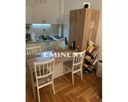 Miklošićeva | 4zida.rs