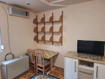 Salvadora Aljendea 30 | 4zida.rs