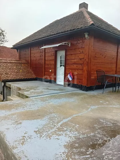 Mihailova | 4zida.rs