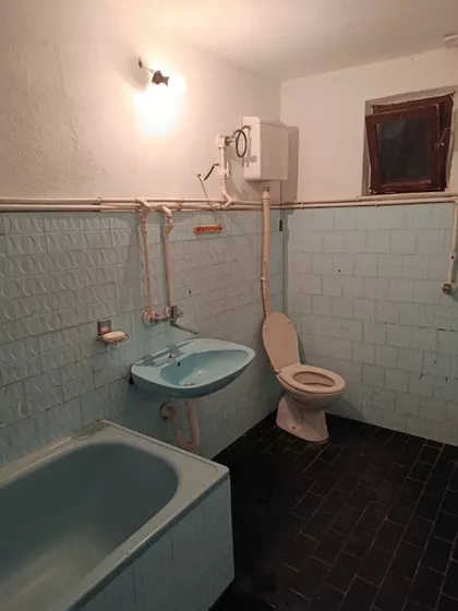 Petlovo Brdo 15 | 4zida.rs