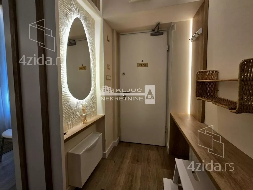 Kancelarija | 4zida