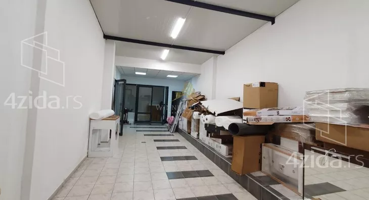 Poslovni prostor | 4zida