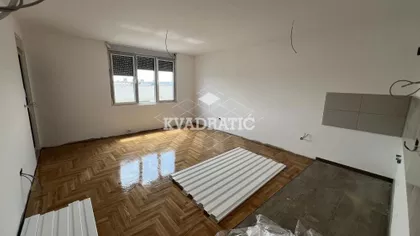 Crveni Krst Vračar | 4zida.rs