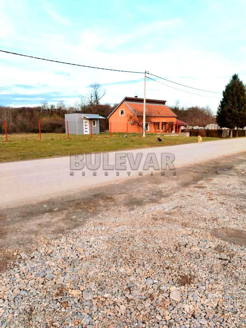 Građevinsko zemljište | 4zida