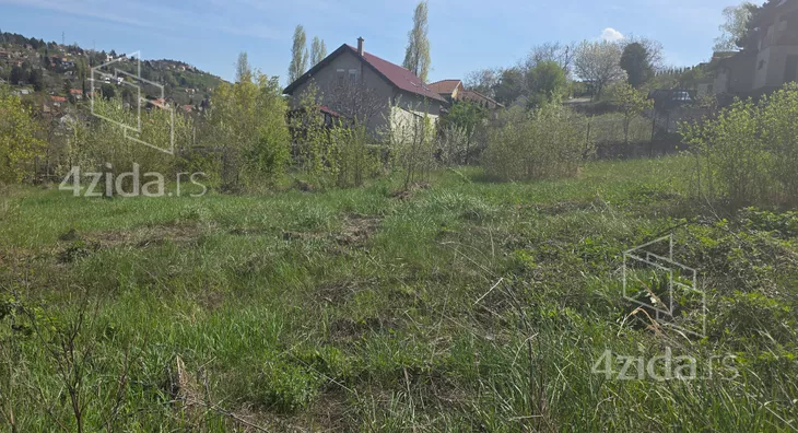 Građevinsko zemljište | 4zida