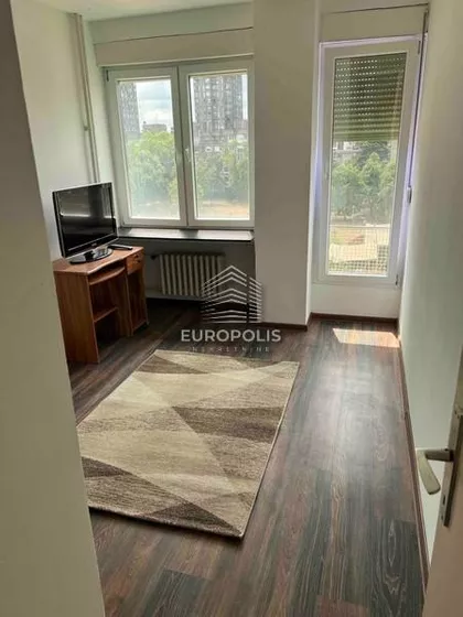 Bulevar Arsenija Čarnojevića | 4zida.rs