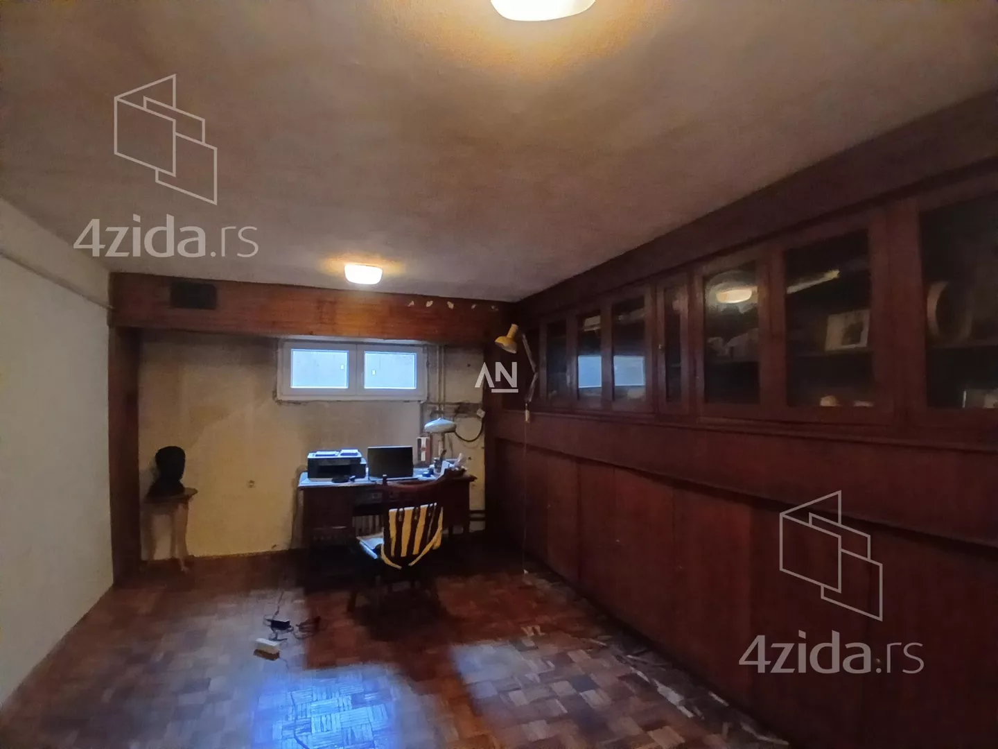 5-etažna kuća | 4zida