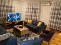 Centar, Zemun opština, Beograd | 4zida.rs