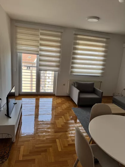 Bulevar Cara Lazara | 4zida.rs