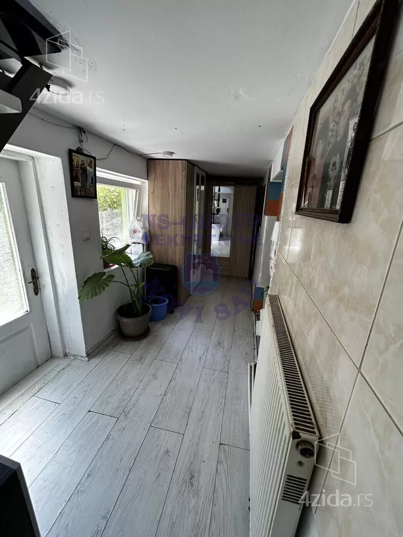 3-etažna kuća | 4zida