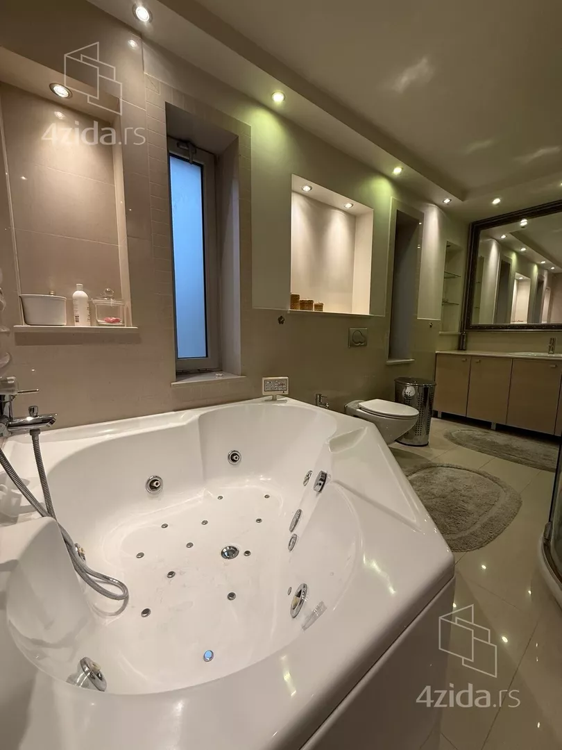 4-etažna kuća | 4zida