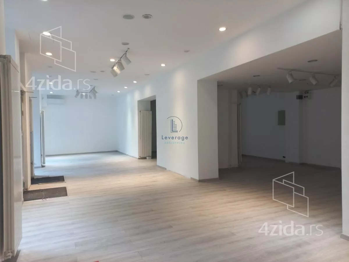 Lokal | 4zida