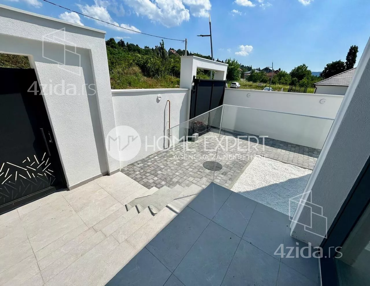 Kuća | 4zida