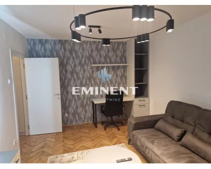 Maršala Birjuzova | 4zida.rs