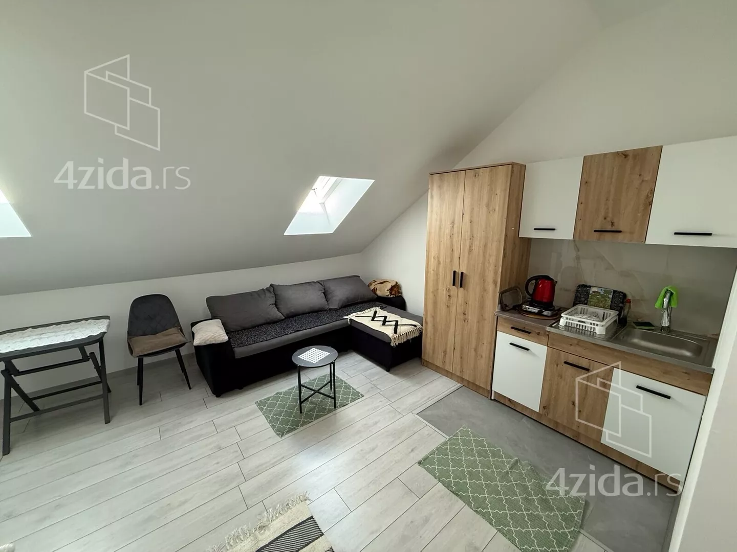 Garsonjera | 4zida