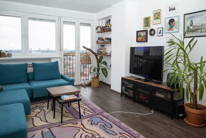 Karađorđev Trg | 4zida.rs