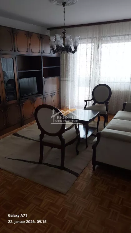 Karađorđev Trg | 4zida.rs