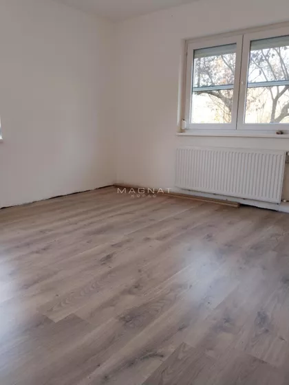 Vrnjačka | 4zida.rs