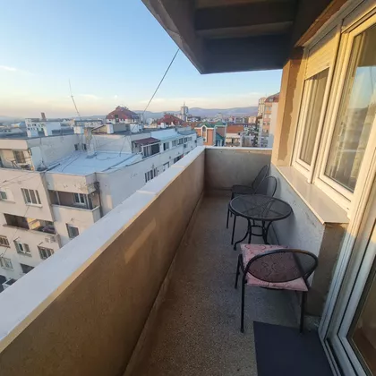 Trg Učitelj Tase | 4zida.rs