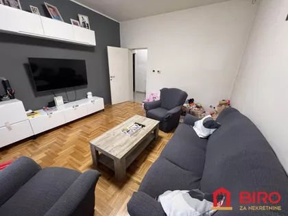 Lipov Gaj | 4zida.rs