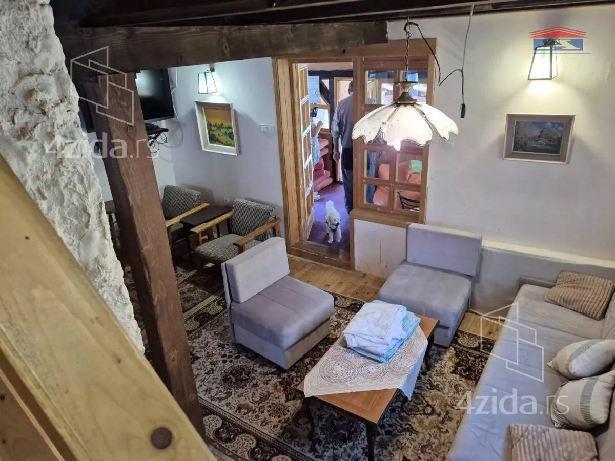 Kuća | 4zida