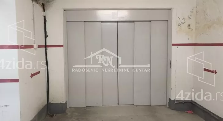 Garaža | 4zida