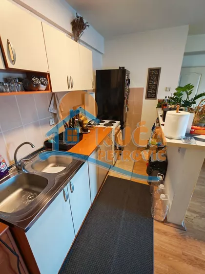 Božidarčeva | 4zida.rs