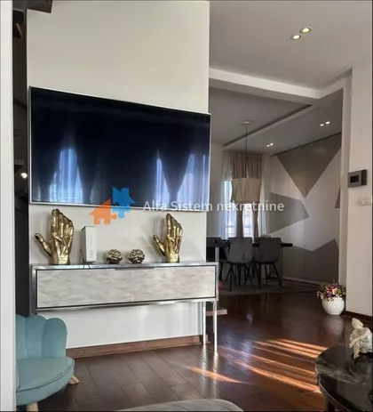 Denkova Bašta | 4zida.rs