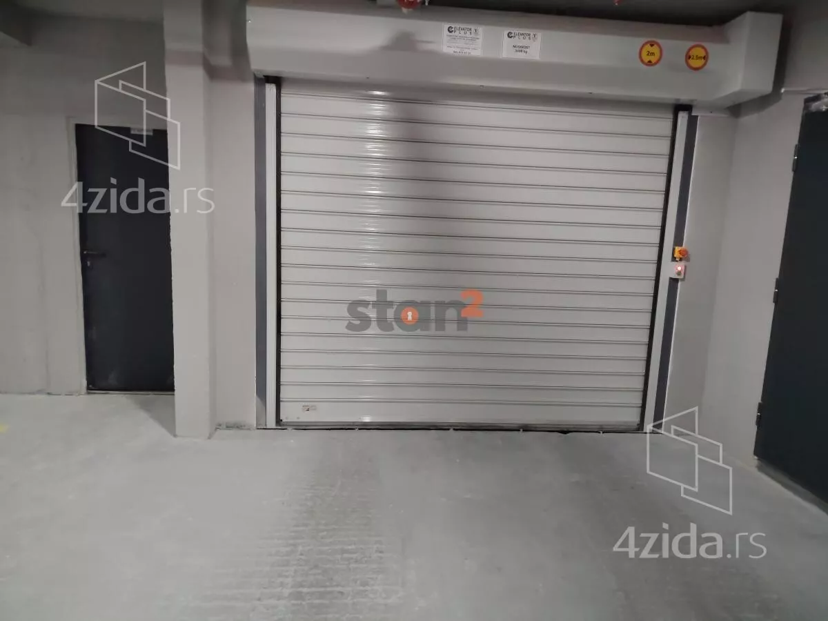 Garaža/Parking | 4zida