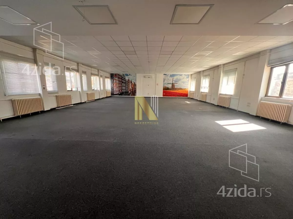 Poslovni prostor | 4zida