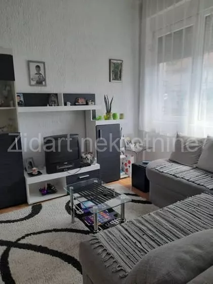 Marije Bursać | 4zida.rs