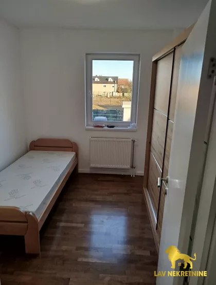 MARIJE BURSAĆ | 4zida.rs