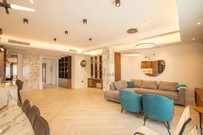 Nevesinjska | 4zida.rs