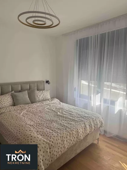 Nemanjina | 4zida.rs