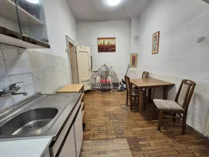 Botanička Bašta | 4zida.rs