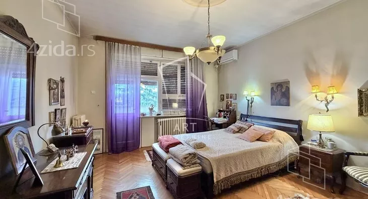 Petoiposoban stan | 4zida