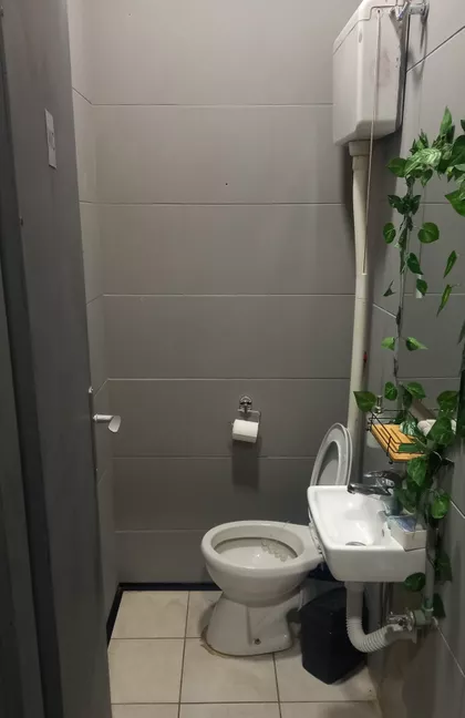 Klinički Centar | 4zida.rs