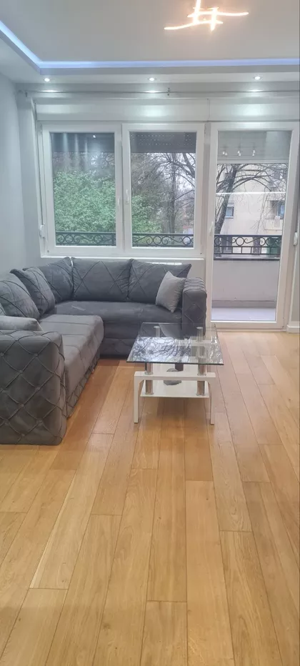 Gradske lokacije | 4zida.rs