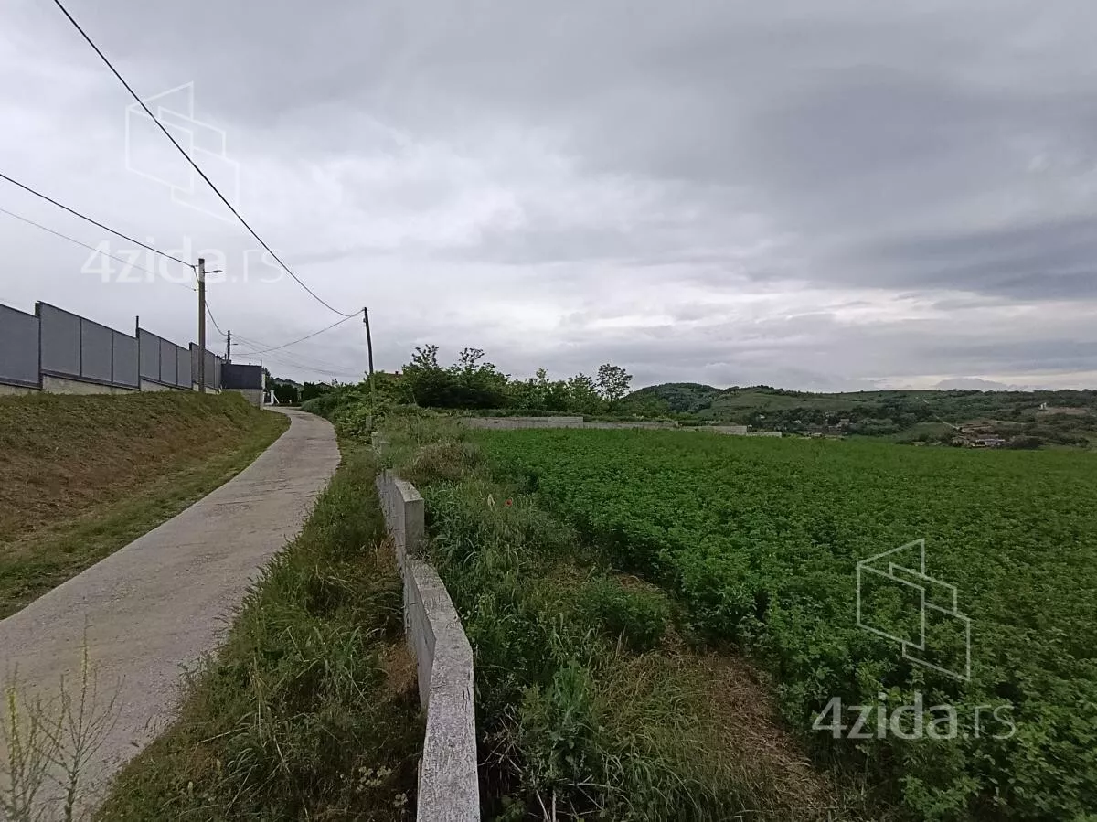 Plac | 4zida