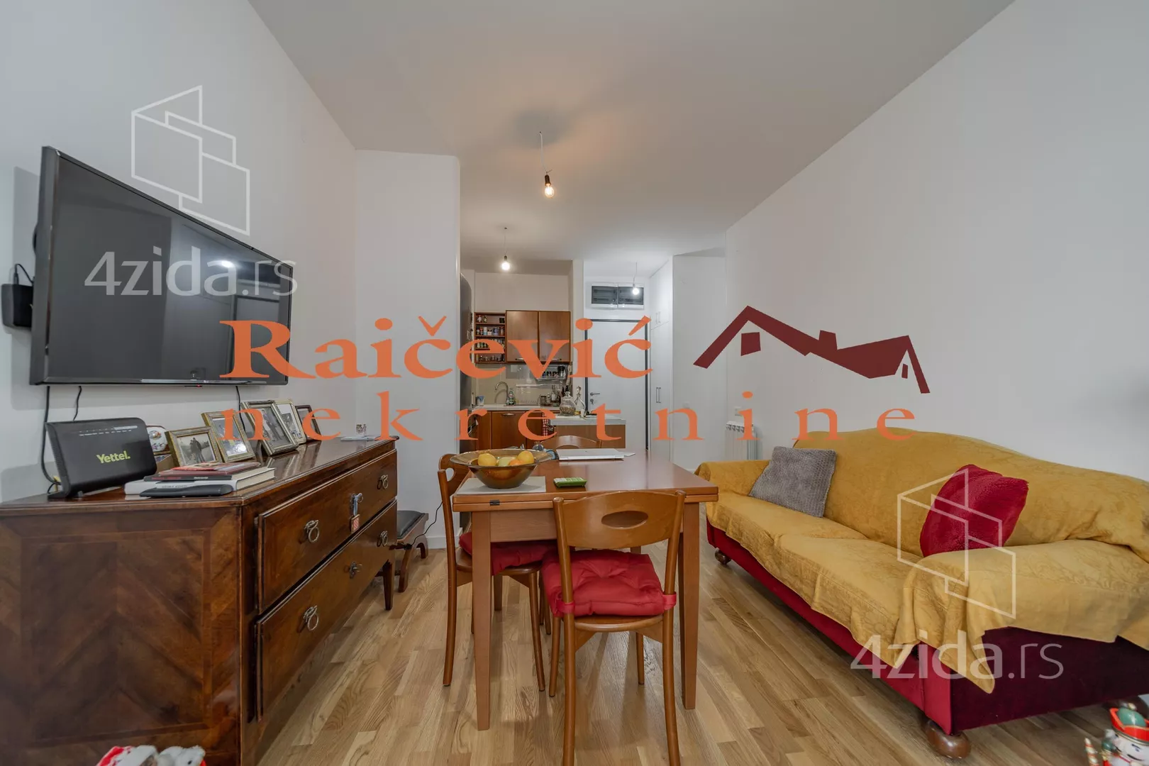 Dvoiposoban stan | 4zida