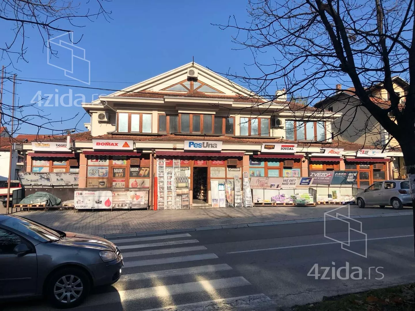 Poslovni prostor | 4zida